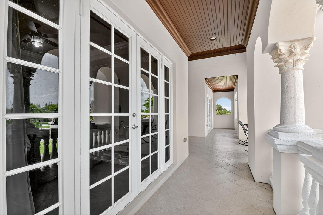 待售: $3,695,000 (6 贝兹, 7 浴室, 7805 平方英尺)