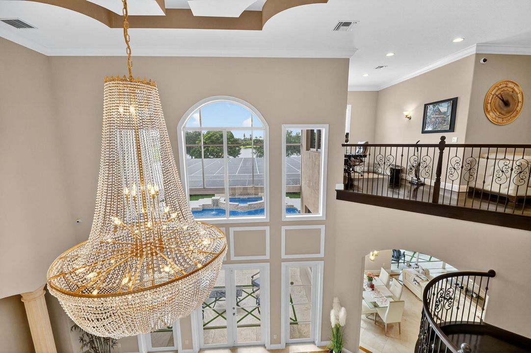 待售: $3,695,000 (6 贝兹, 7 浴室, 7805 平方英尺)