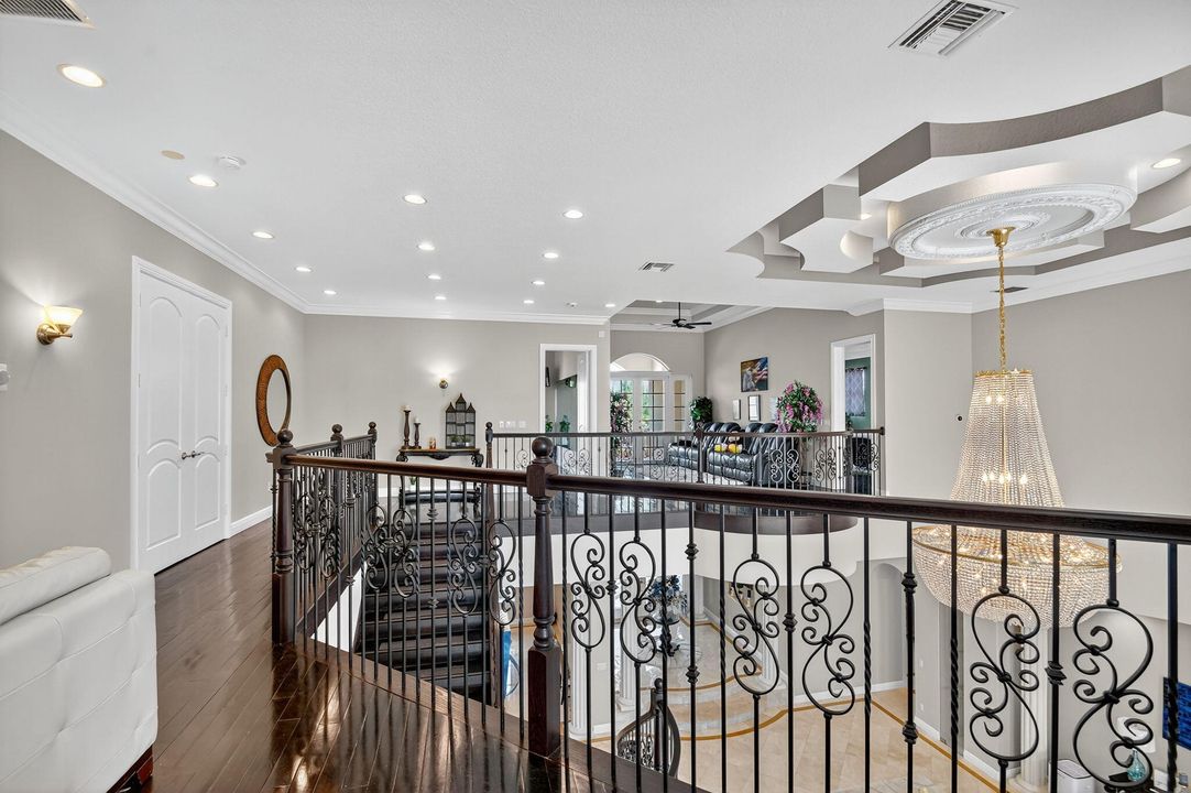 待售: $3,695,000 (6 贝兹, 7 浴室, 7805 平方英尺)