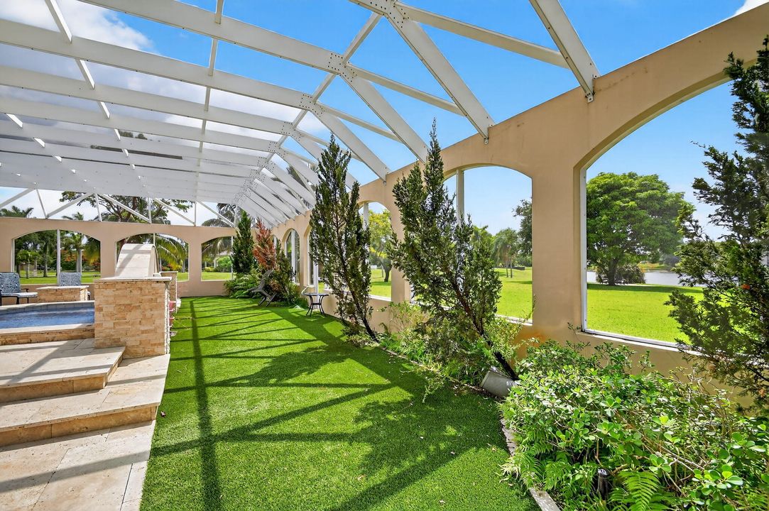 待售: $3,695,000 (6 贝兹, 7 浴室, 7805 平方英尺)