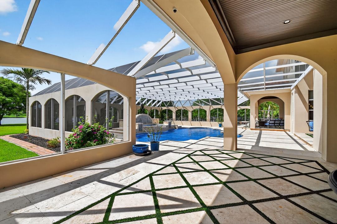 待售: $3,695,000 (6 贝兹, 7 浴室, 7805 平方英尺)