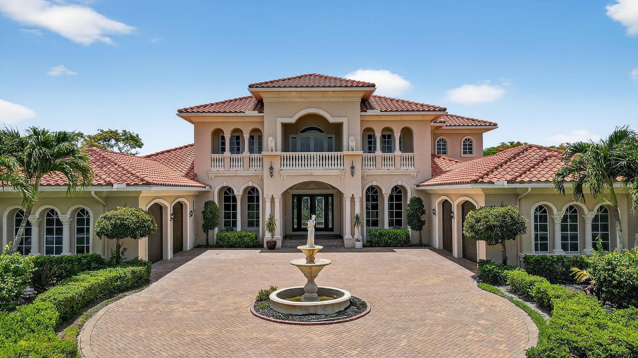 待售: $3,695,000 (6 贝兹, 7 浴室, 7805 平方英尺)