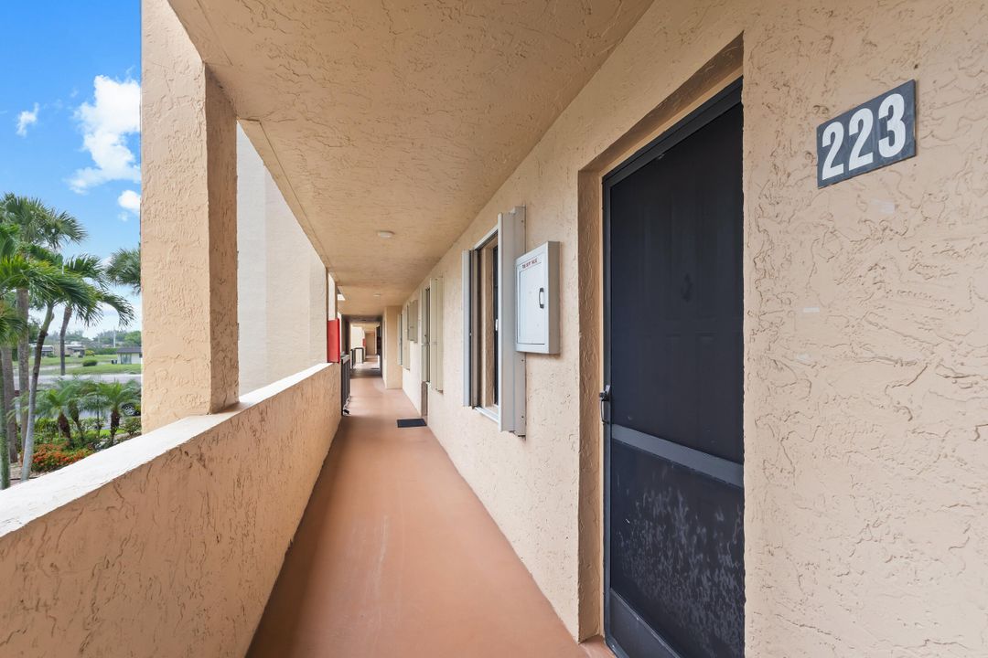 En Venta: $90,000 (2 camas, 2 baños, 1085 Pies cuadrados)