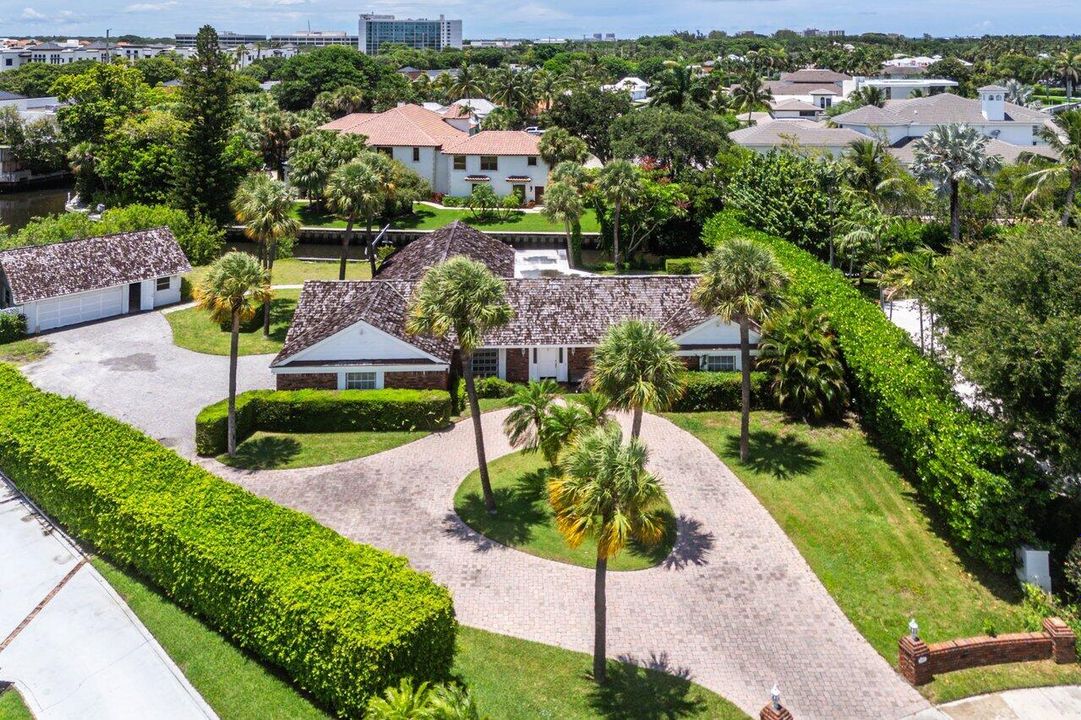 На продажу: $2,999,500 (3 спален, 3 ванн, 2653 Квадратных фут)