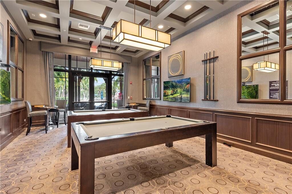 Active With Contract: $2,125,000 (5 beds, 4 baths, 3720 Square Feet)