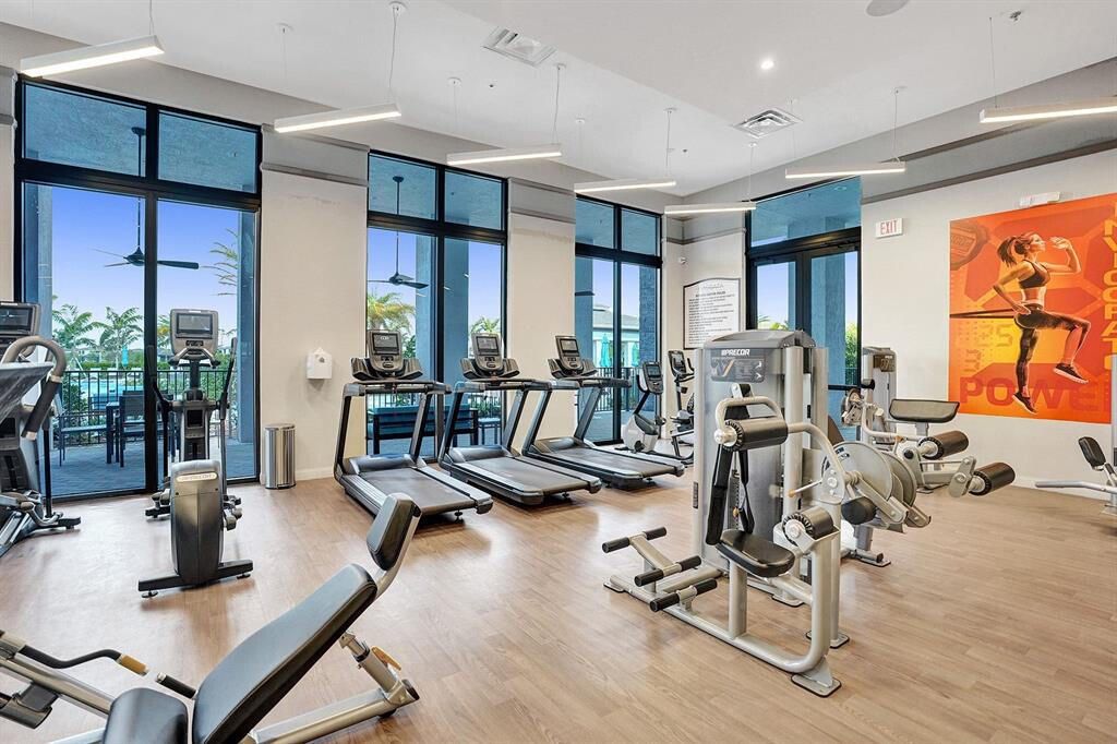 Active With Contract: $2,125,000 (5 beds, 4 baths, 3720 Square Feet)