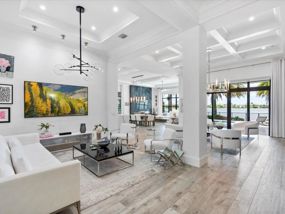 Active With Contract: $2,125,000 (5 beds, 4 baths, 3720 Square Feet)