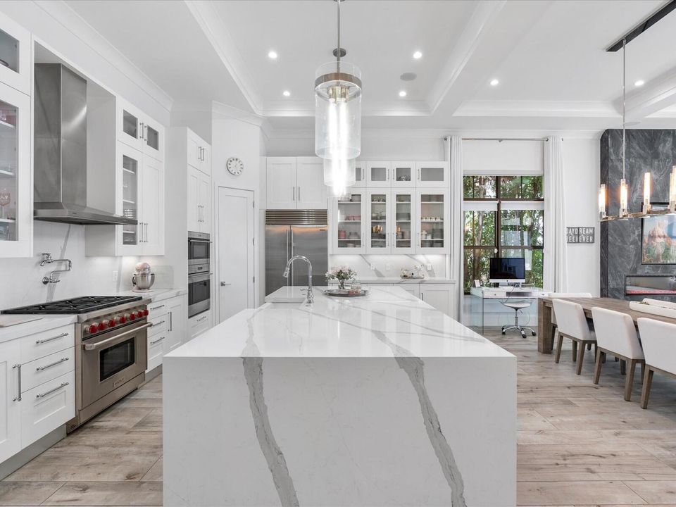 Active With Contract: $2,125,000 (5 beds, 4 baths, 3720 Square Feet)