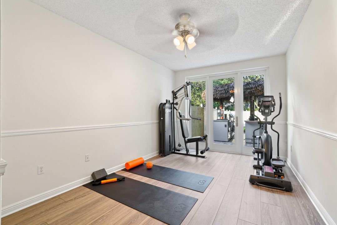 合同活跃: $645,000 (4 贝兹, 3 浴室, 2779 平方英尺)