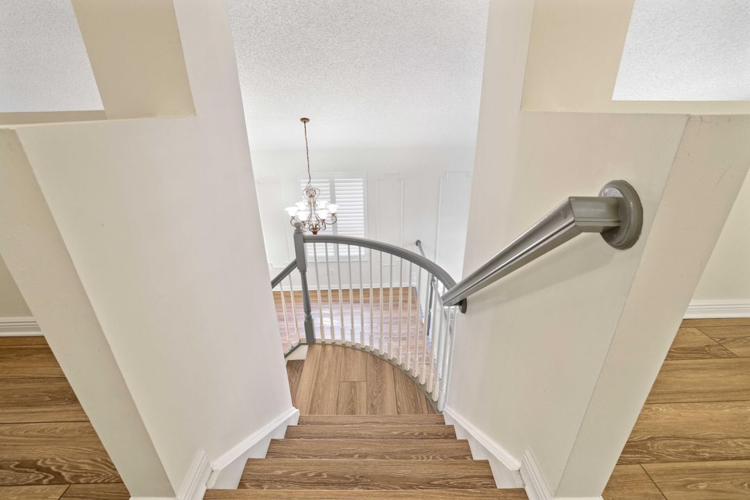 合同活跃: $645,000 (4 贝兹, 3 浴室, 2779 平方英尺)