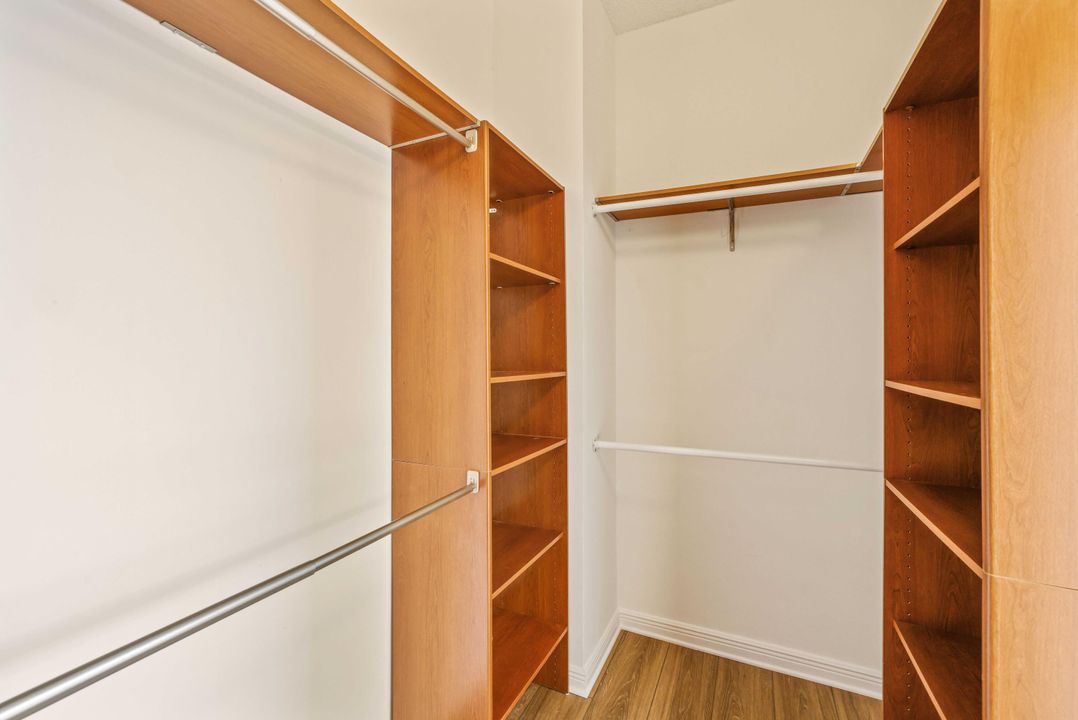 合同活跃: $645,000 (4 贝兹, 3 浴室, 2779 平方英尺)