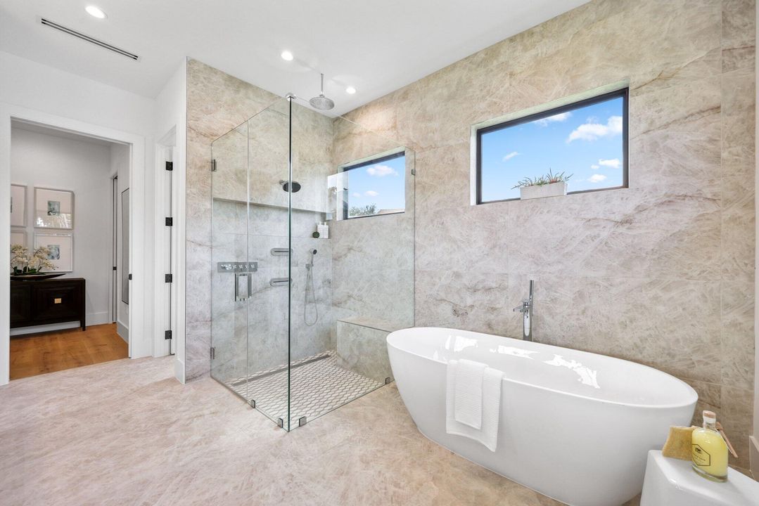 Active With Contract: $3,650,000 (5 beds, 5 baths, 4197 Square Feet)