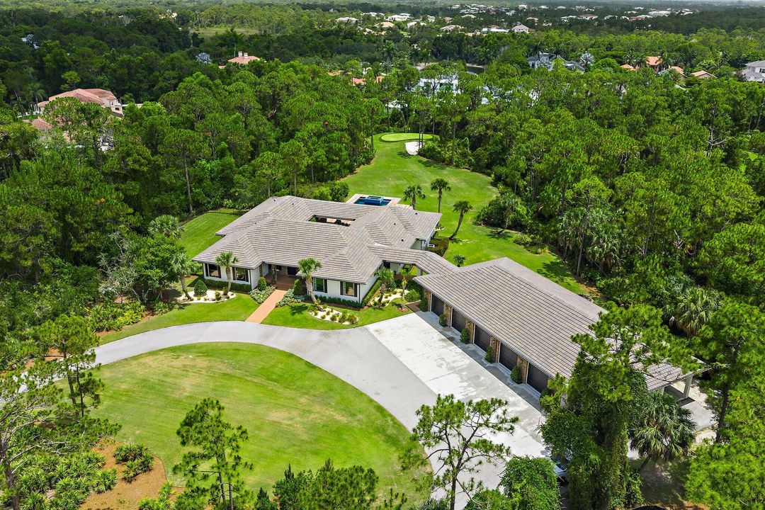 Active With Contract: $5,600,000 (4 beds, 4 baths, 5468 Square Feet)