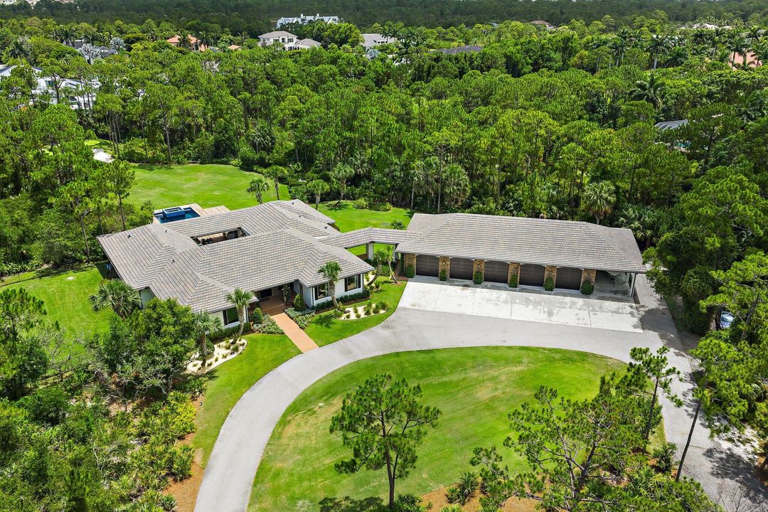 Active With Contract: $5,600,000 (4 beds, 4 baths, 5468 Square Feet)