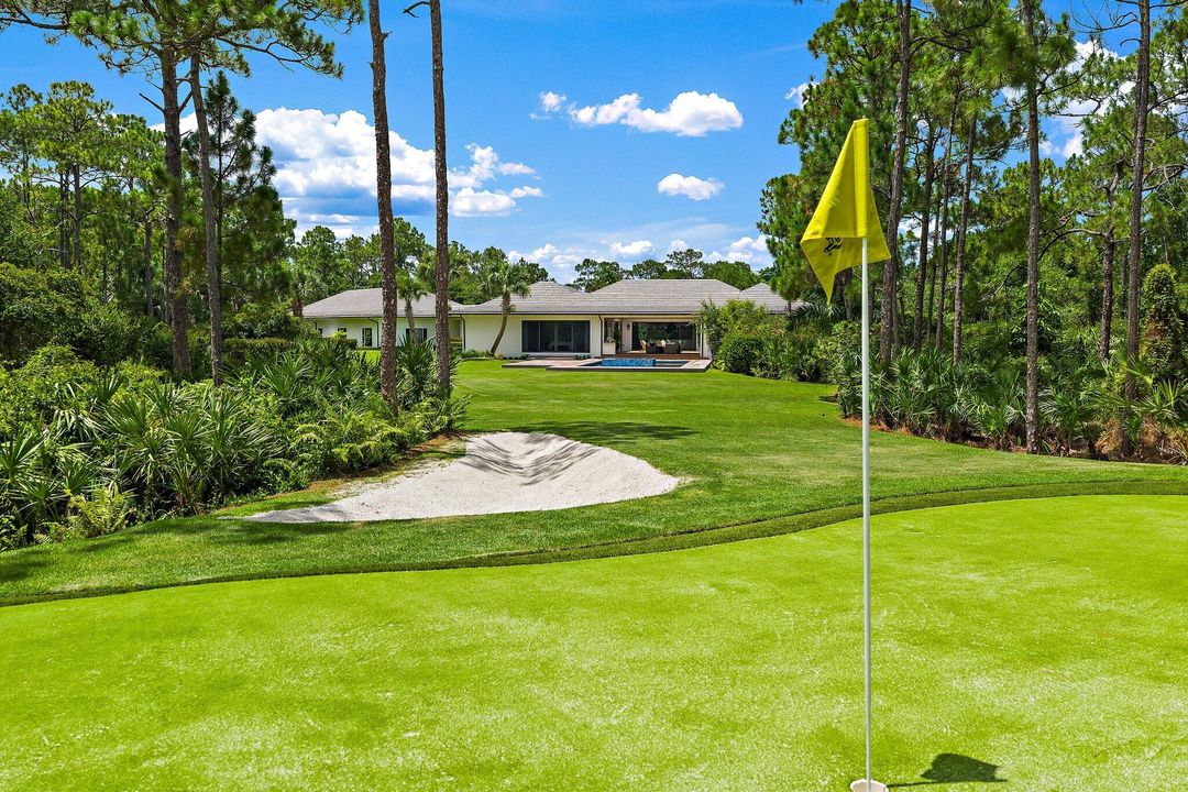 Active With Contract: $5,600,000 (4 beds, 4 baths, 5468 Square Feet)