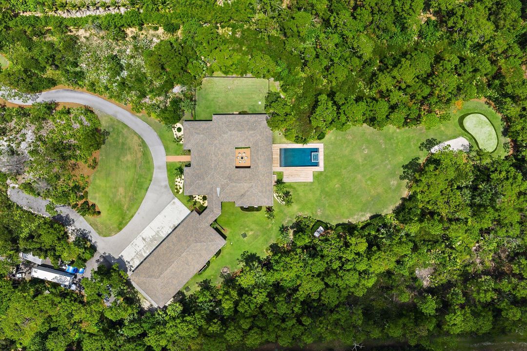 Active With Contract: $5,600,000 (4 beds, 4 baths, 5468 Square Feet)