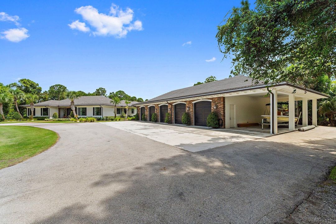 Active With Contract: $5,600,000 (4 beds, 4 baths, 5468 Square Feet)