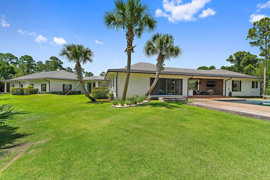 Active With Contract: $5,600,000 (4 beds, 4 baths, 5468 Square Feet)