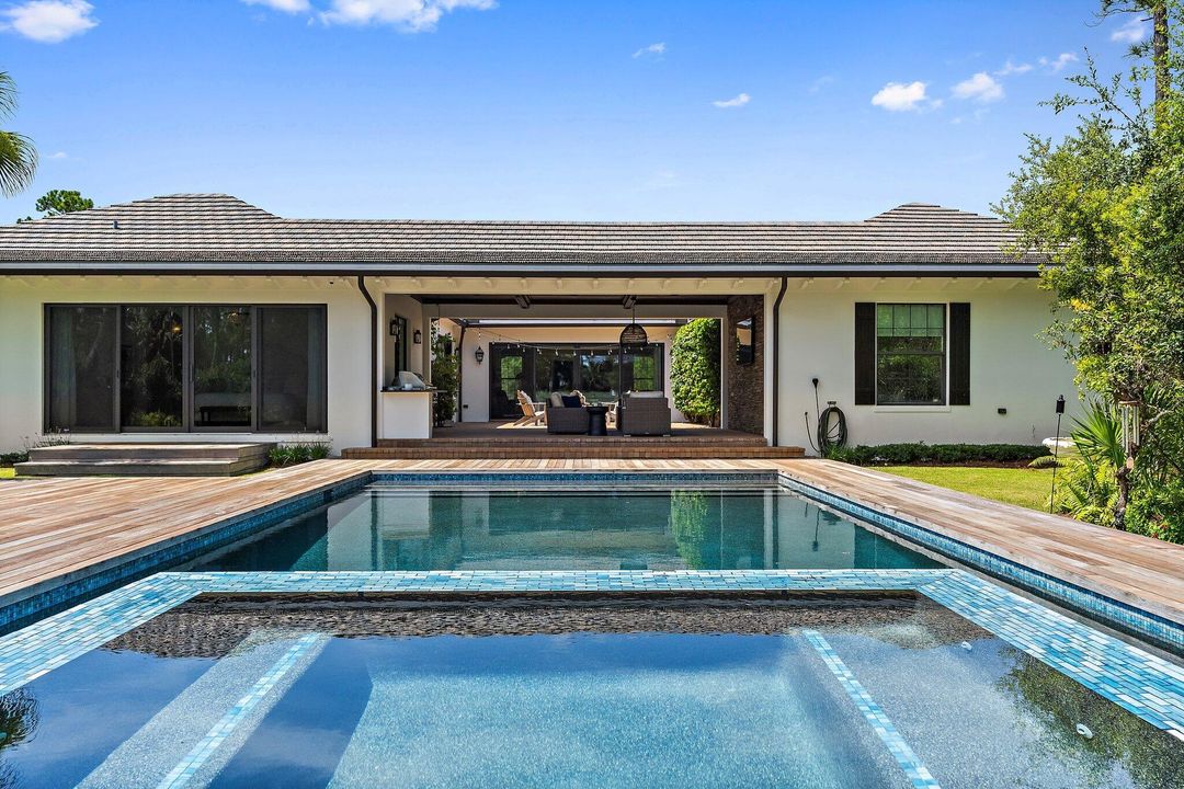 Active With Contract: $5,600,000 (4 beds, 4 baths, 5468 Square Feet)