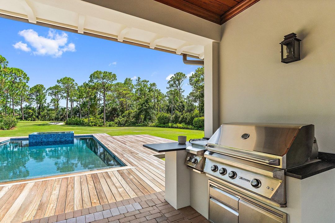 Active With Contract: $5,600,000 (4 beds, 4 baths, 5468 Square Feet)