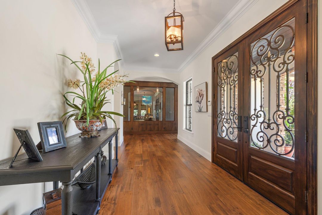 Active With Contract: $5,600,000 (4 beds, 4 baths, 5468 Square Feet)