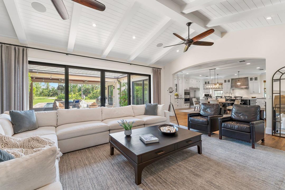 Active With Contract: $5,600,000 (4 beds, 4 baths, 5468 Square Feet)