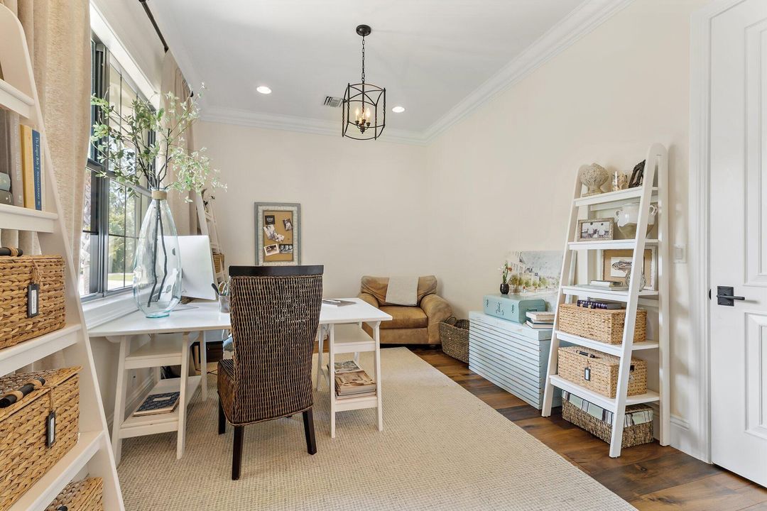 Active With Contract: $5,600,000 (4 beds, 4 baths, 5468 Square Feet)