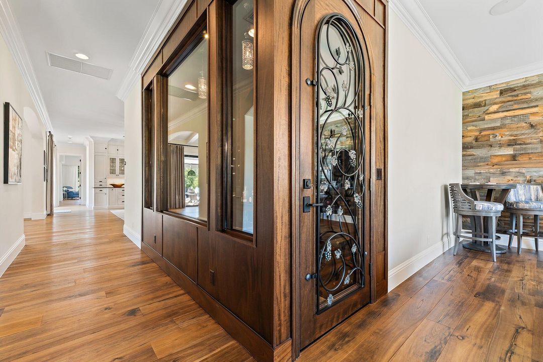 Active With Contract: $5,600,000 (4 beds, 4 baths, 5468 Square Feet)