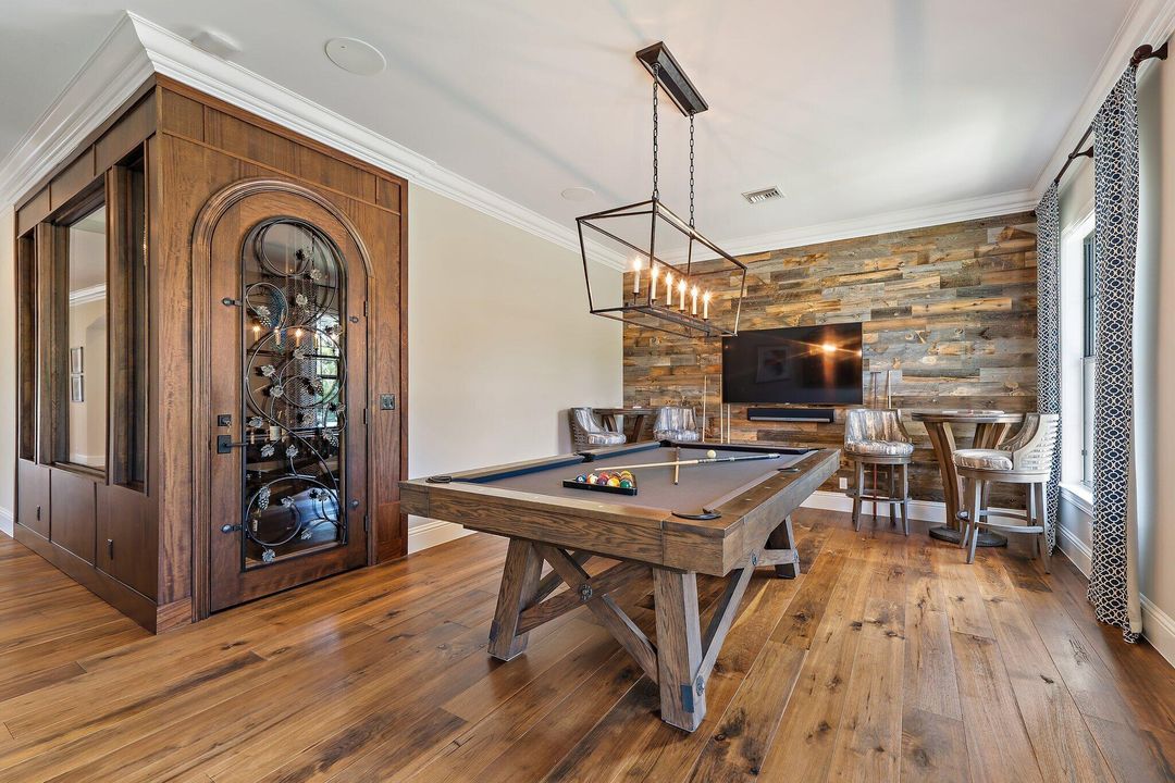 Active With Contract: $5,600,000 (4 beds, 4 baths, 5468 Square Feet)