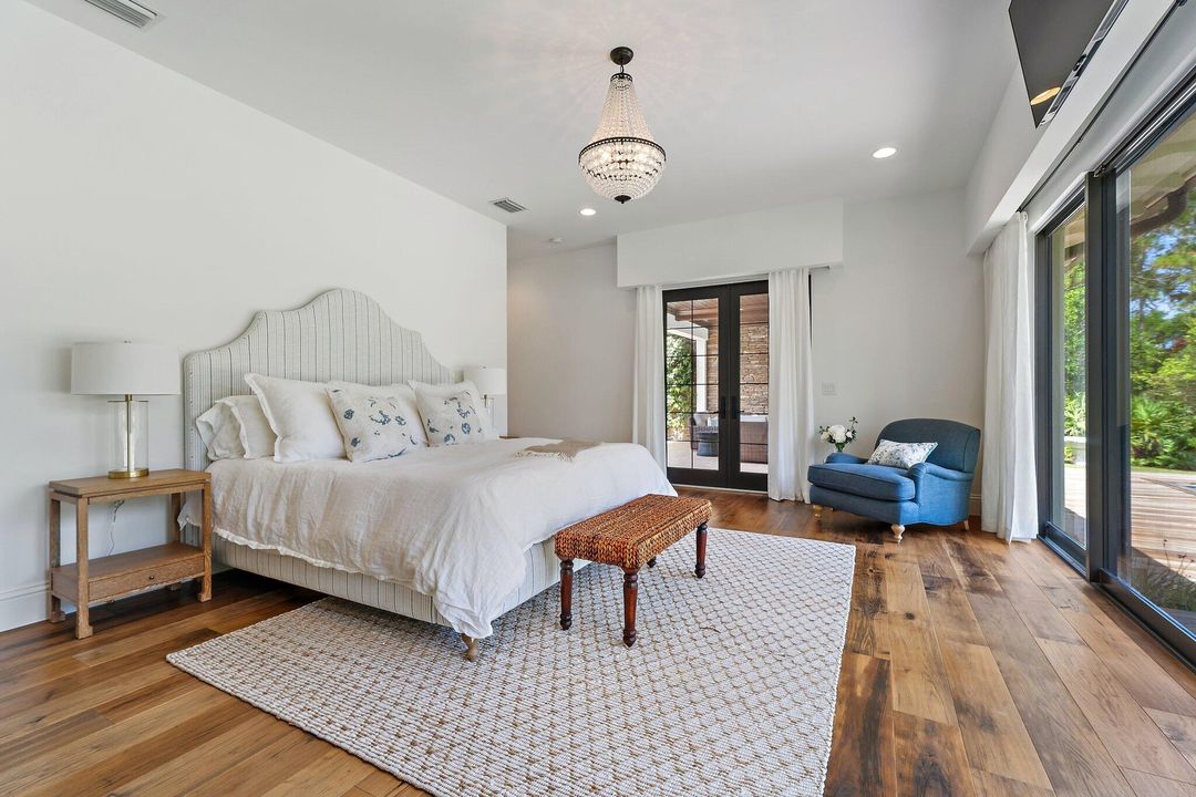 Active With Contract: $5,600,000 (4 beds, 4 baths, 5468 Square Feet)