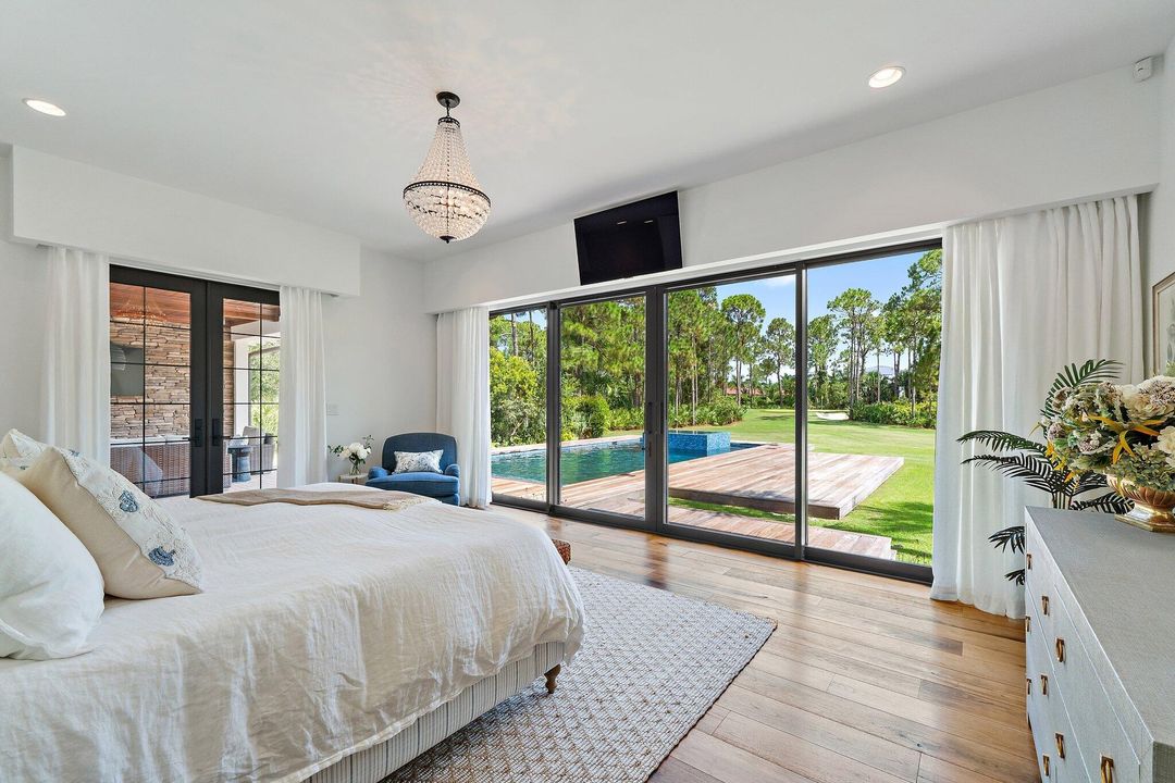 Active With Contract: $5,600,000 (4 beds, 4 baths, 5468 Square Feet)