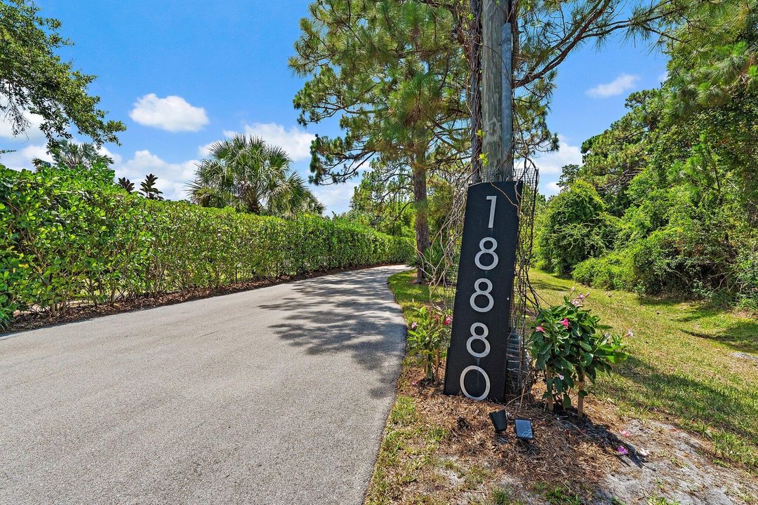 Active With Contract: $5,600,000 (4 beds, 4 baths, 5468 Square Feet)