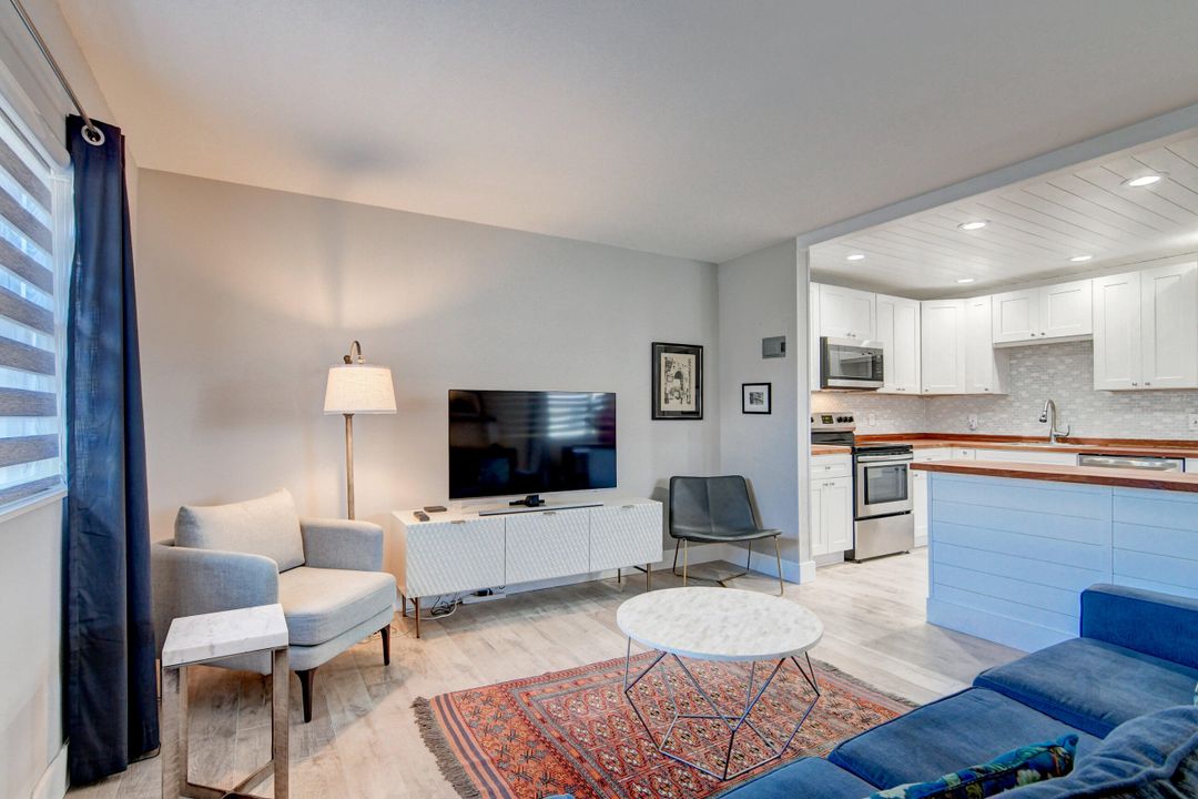 待售: $79,000 (1 贝兹, 1 浴室, 720 平方英尺)