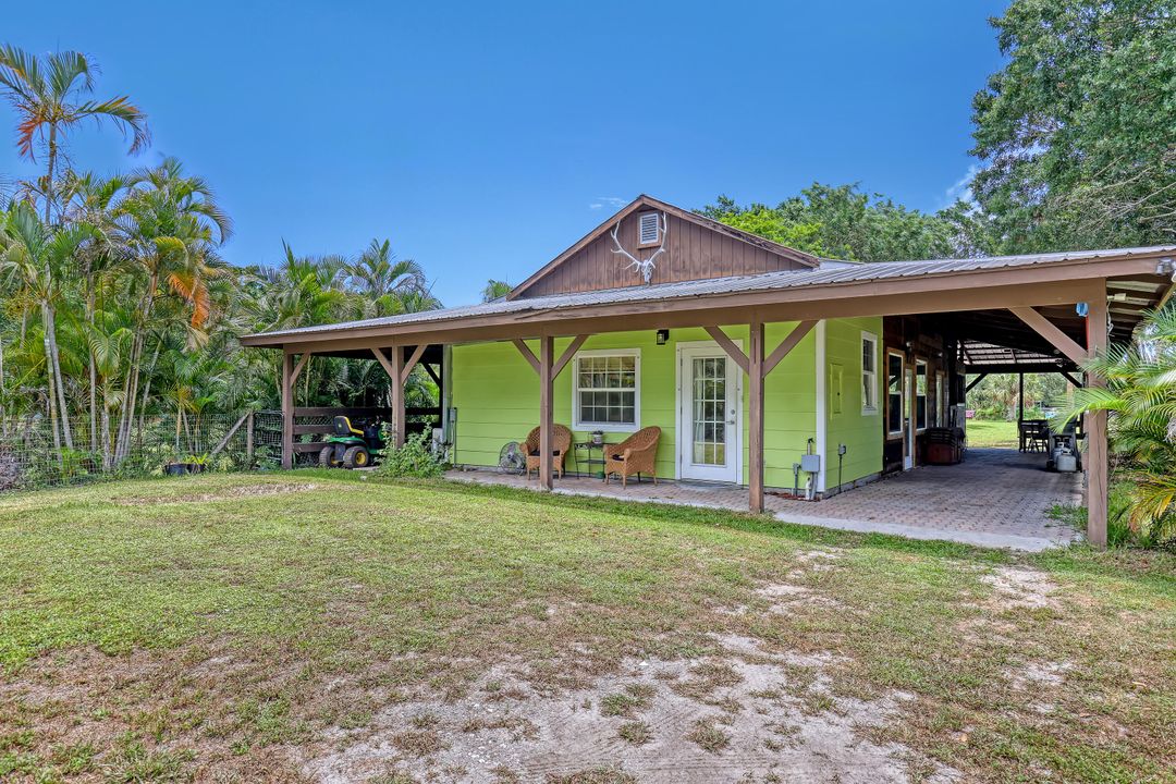 Activo con contrato: $799,000 (4 camas, 3 baños, 1880 Pies cuadrados)