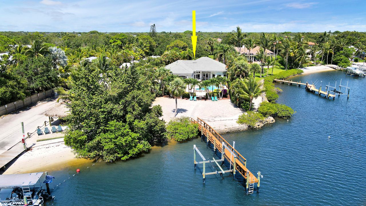 На продажу: $7,900,000 (5 спален, 3 ванн, 3753 Квадратных фут)