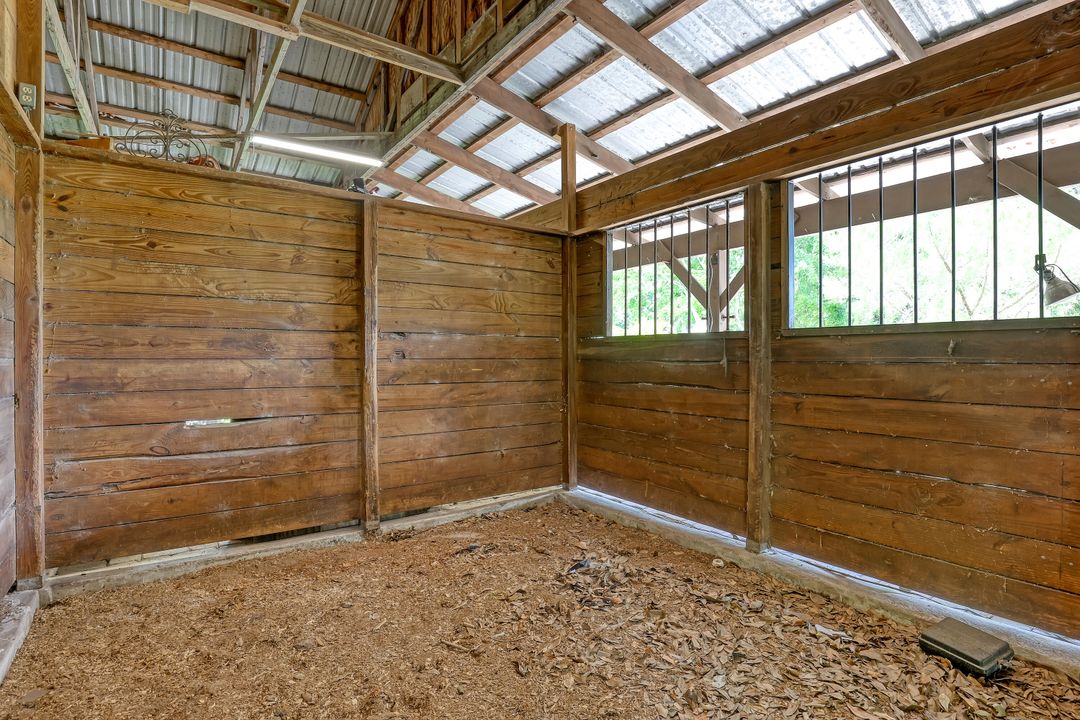 Activo con contrato: $799,000 (4 camas, 3 baños, 1880 Pies cuadrados)