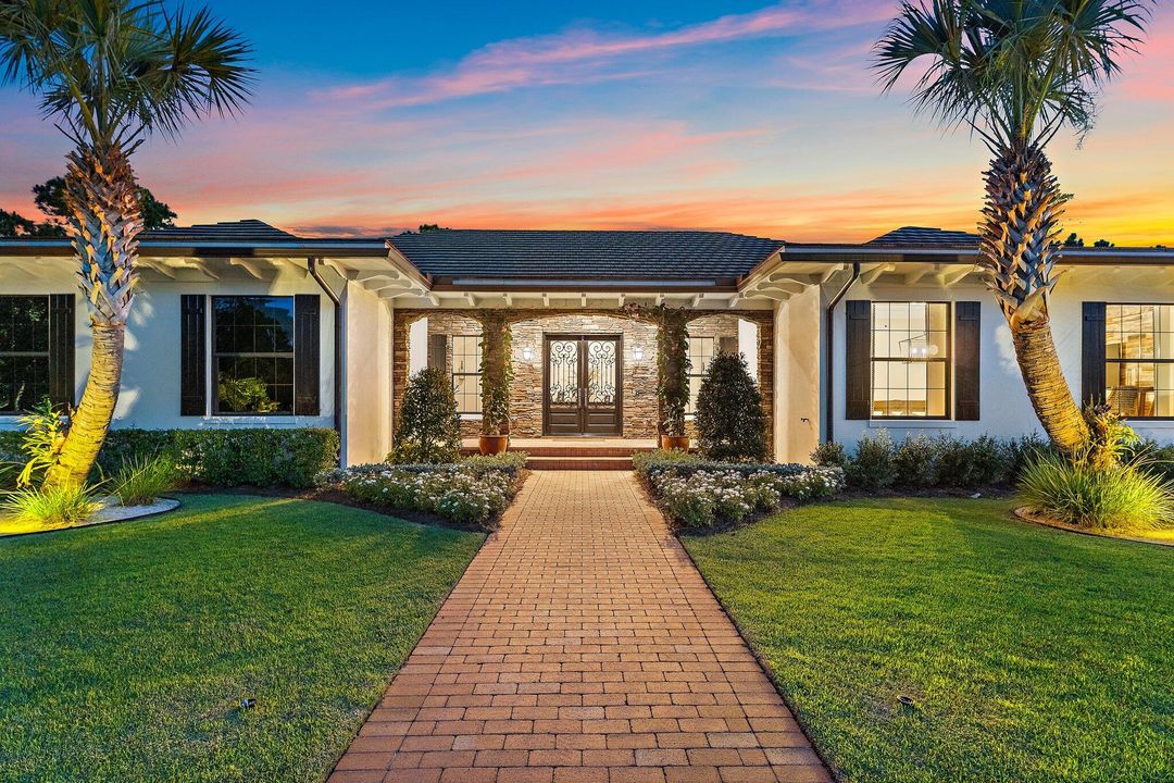 Active With Contract: $5,600,000 (4 beds, 4 baths, 5468 Square Feet)