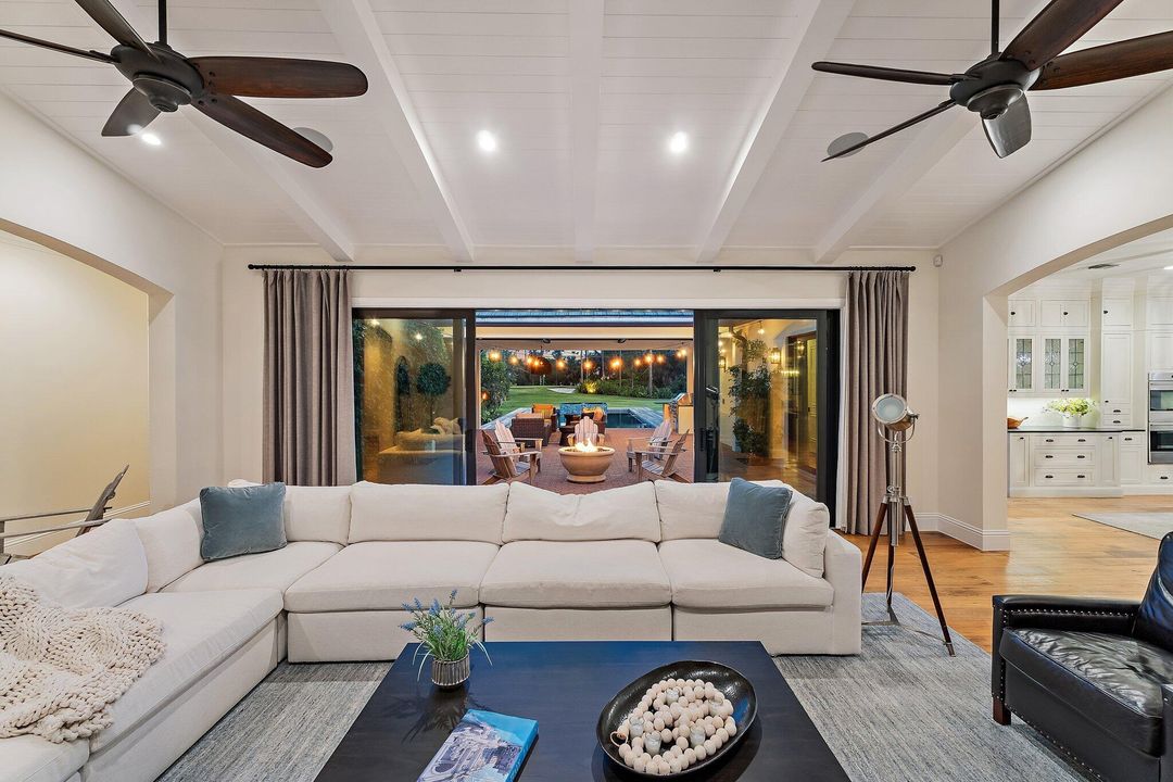 Active With Contract: $5,600,000 (4 beds, 4 baths, 5468 Square Feet)