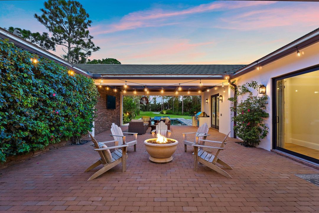 Active With Contract: $5,600,000 (4 beds, 4 baths, 5468 Square Feet)