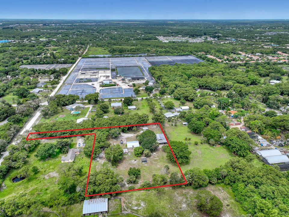 Activo con contrato: $799,000 (4 camas, 3 baños, 1880 Pies cuadrados)