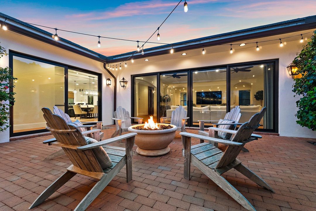 Active With Contract: $5,600,000 (4 beds, 4 baths, 5468 Square Feet)