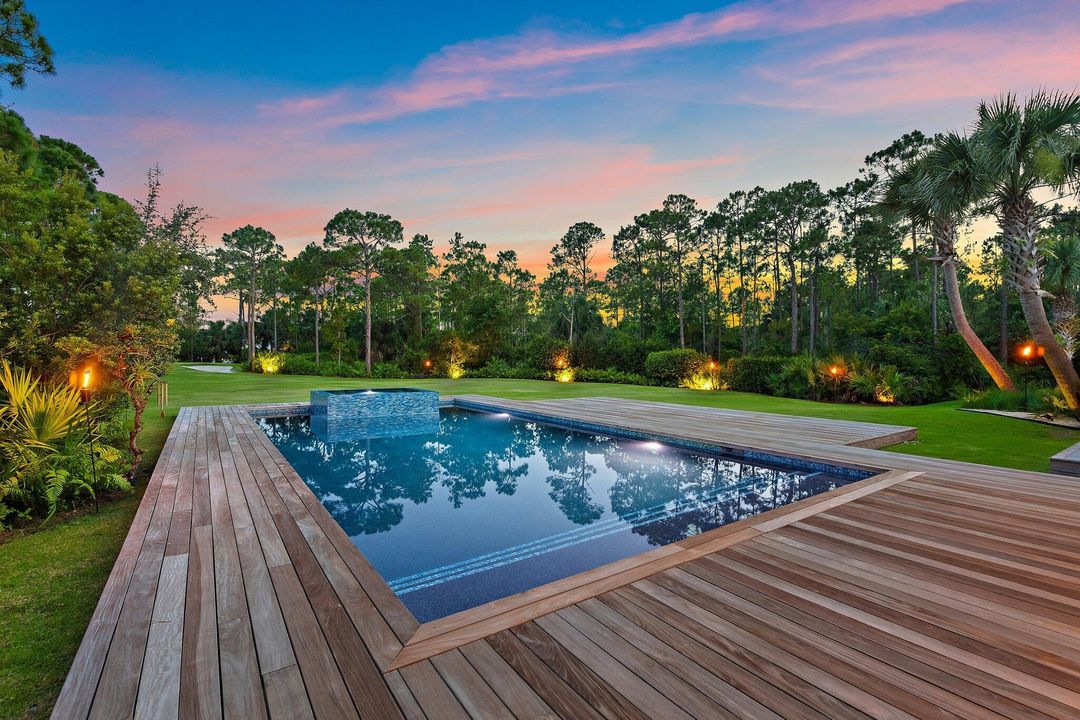 Active With Contract: $5,600,000 (4 beds, 4 baths, 5468 Square Feet)