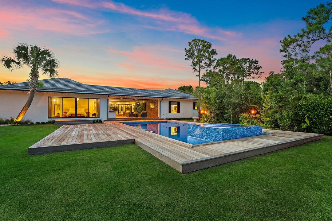 Active With Contract: $5,600,000 (4 beds, 4 baths, 5468 Square Feet)