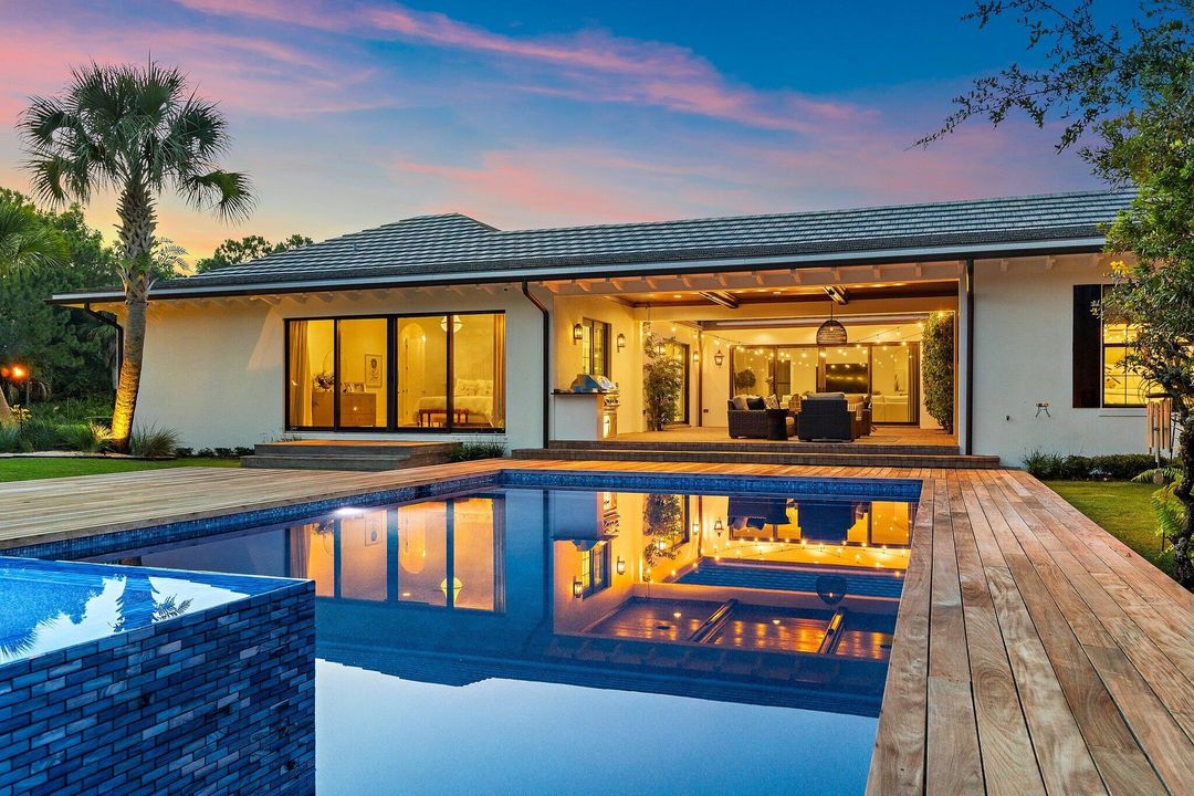 Active With Contract: $5,600,000 (4 beds, 4 baths, 5468 Square Feet)