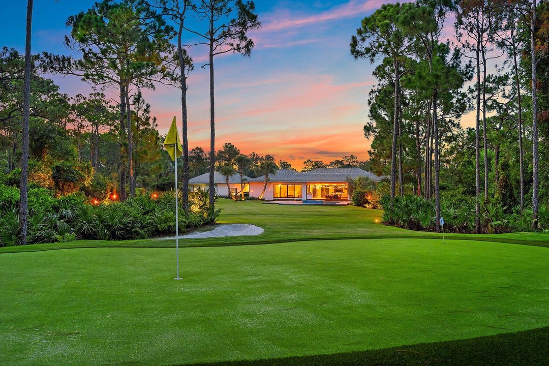 Active With Contract: $5,600,000 (4 beds, 4 baths, 5468 Square Feet)