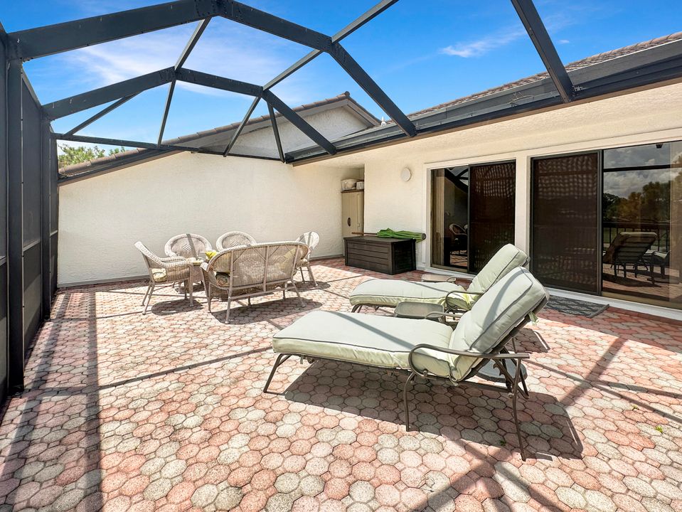 Active With Contract: $269,000 (3 beds, 2 baths, 2026 Square Feet)