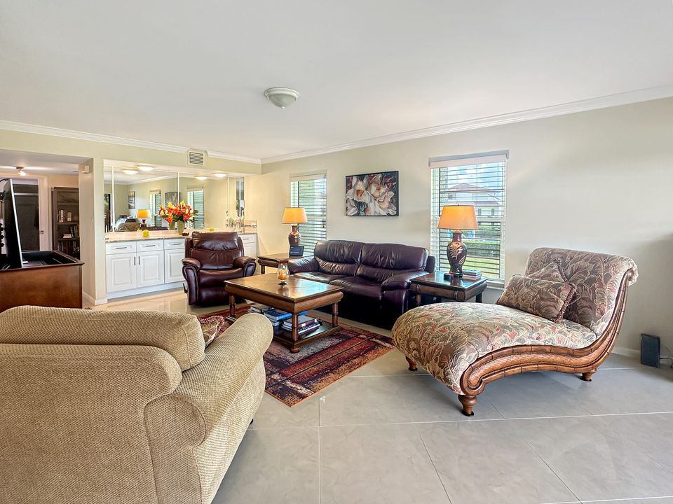 Active With Contract: $269,000 (3 beds, 2 baths, 2026 Square Feet)