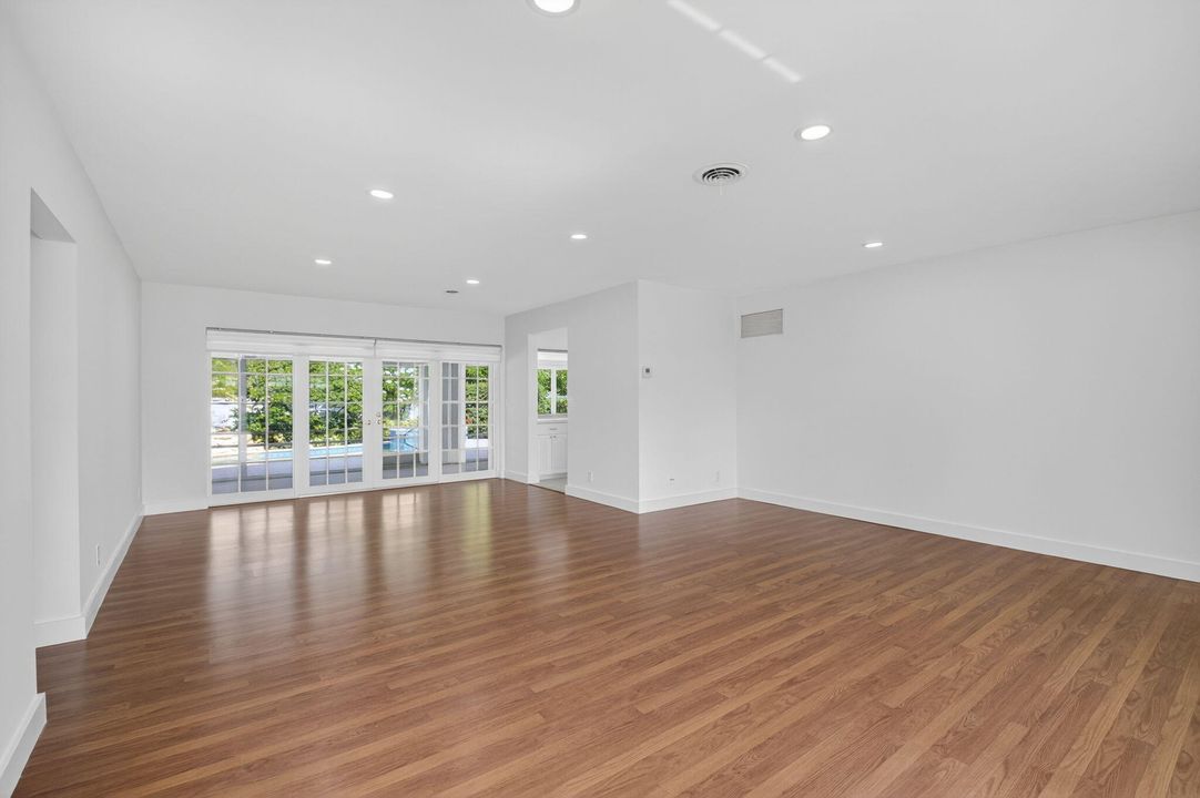 Activo con contrato: $789,999 (2 camas, 2 baños, 1331 Pies cuadrados)