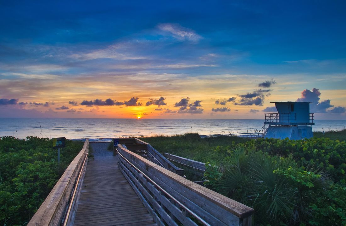 На продажу: $1,829,000 (4 спален, 2 ванн, 1929 Квадратных фут)