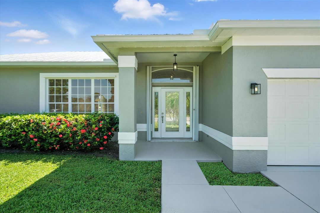 For Sale: $774,000 (3 beds, 2 baths, 2184 Square Feet)